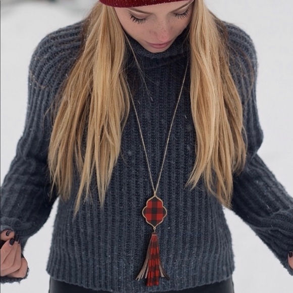 NWT!Sale 🔥Buffalo Plaid Faux Leather With Tassels Necklace High Quality - Picture 4 of 8
